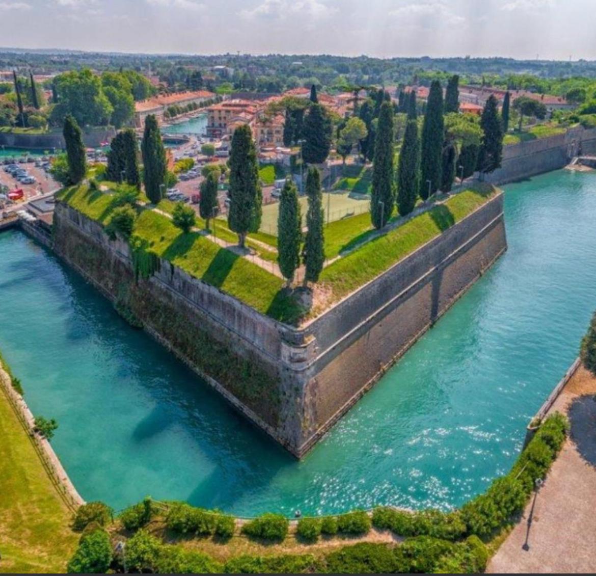 Agriturismo Colombarola Sona Eksteriør bilde