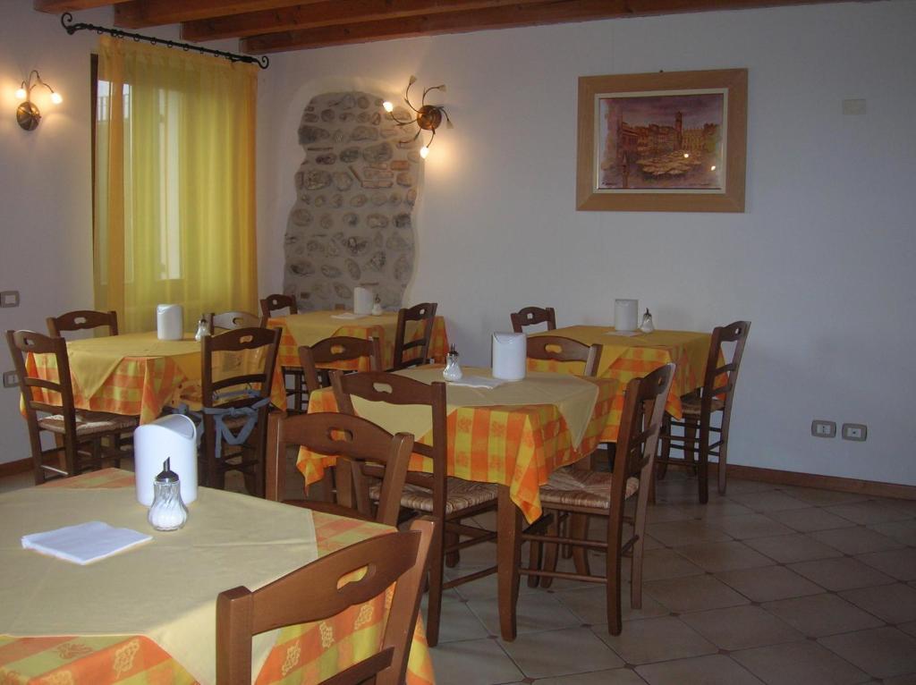 Agriturismo Colombarola Sona Eksteriør bilde