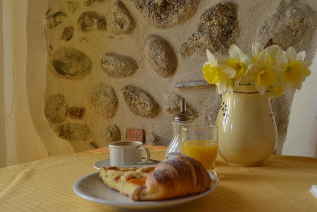 Agriturismo Colombarola Sona Eksteriør bilde